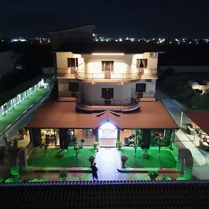 https://drini-hotel.albaniahotels.org