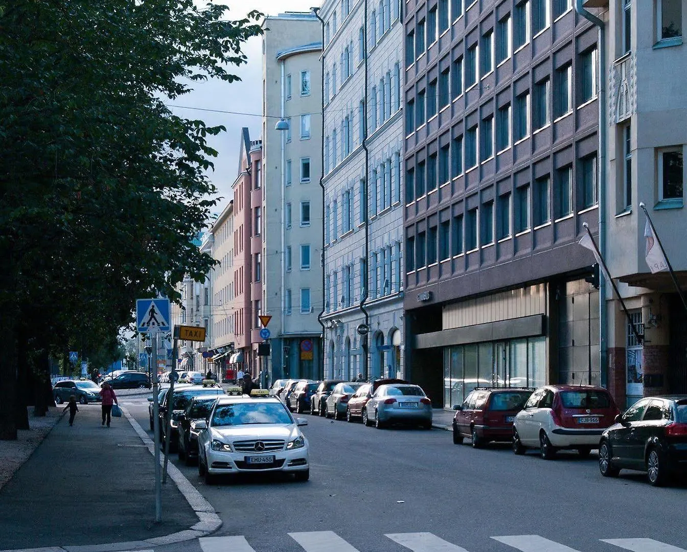 Forenom Aparthotel Helsinki Kamppi - Contactless Check-In 3*,